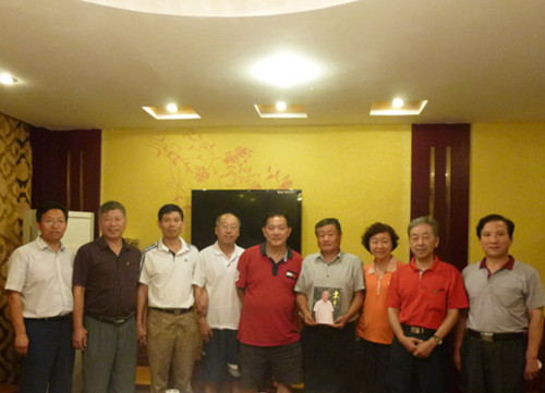 2013年9月14至15日，黎小弟等四名徂徕山起义老战士子女来纪念园考察纪念馆建设并举行吊唁活动