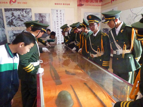 泰安一中实验中学参观活动