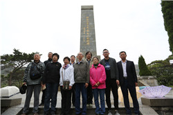 起义领导人林浩子女来泰安徂徕山抗日武装起义博物馆参观