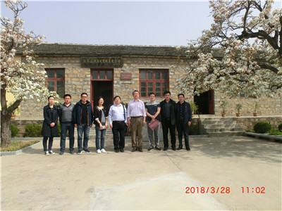 省文物局组织党员到博物馆开展党日活动