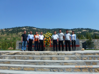 泰安市岱岳区角峪卫生院来我馆开展党日活动