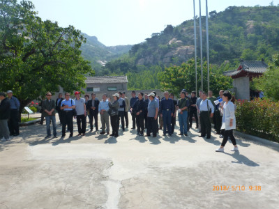 泰安市军队离退休干部服务管理中心来我馆开间党日活动