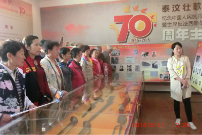 泰安市第二军休所到博物馆开展党日活动