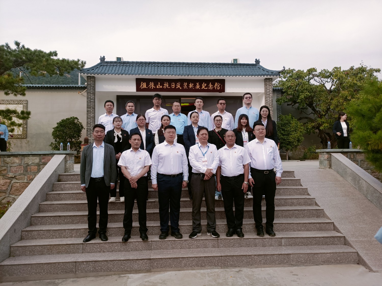 8ef929c73fc4a6b21424542e4818aad