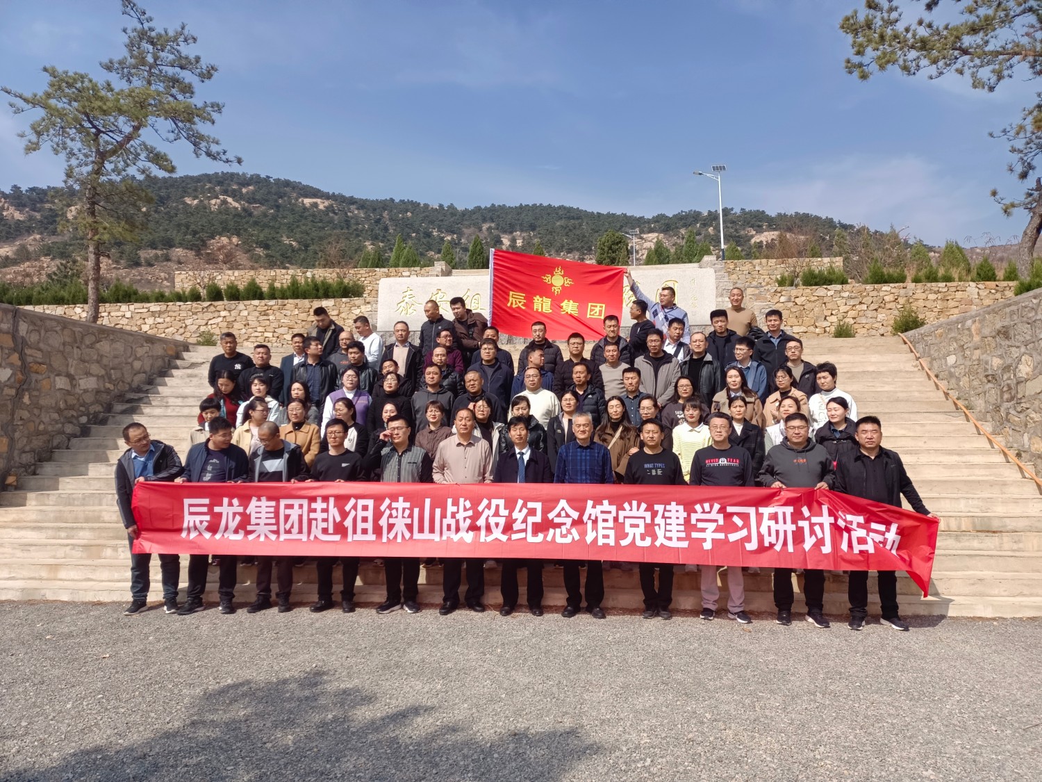 285d999a8023a2f8b8cc1b8c635435d